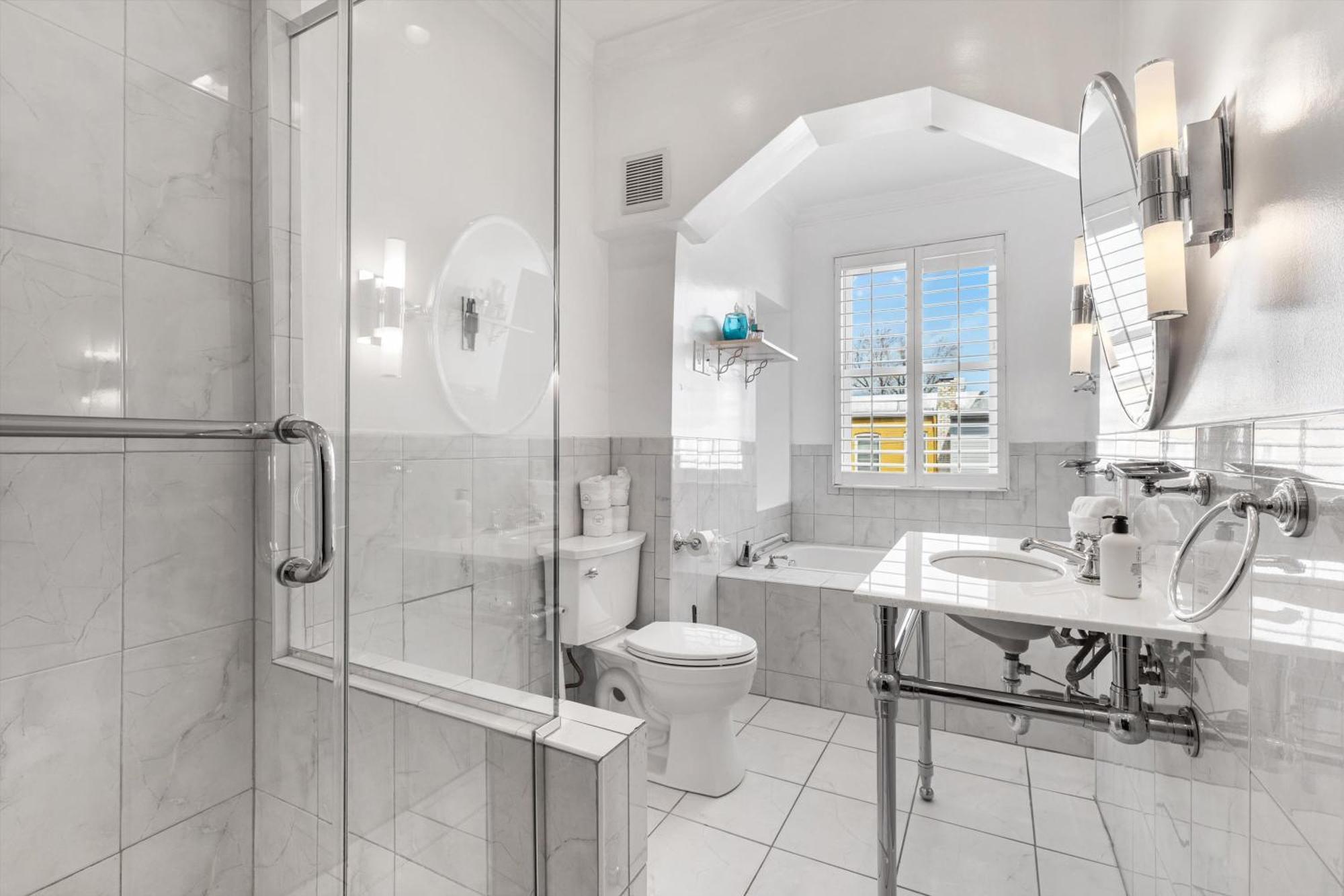 Family & Group Trips To Dc - 4-Br Close To Metro Washington Bagian luar foto